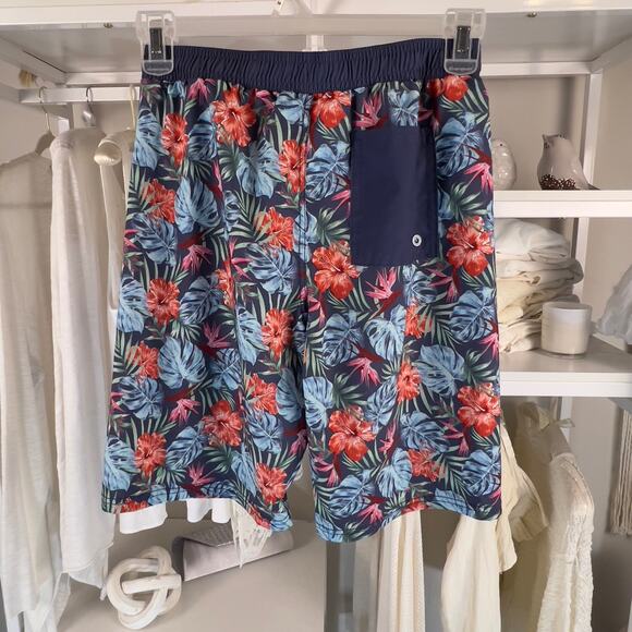 Tommy Bahama boys size 14/16 swim trunks botanical, coastal, beachy #2443 - Picture 2 of 8